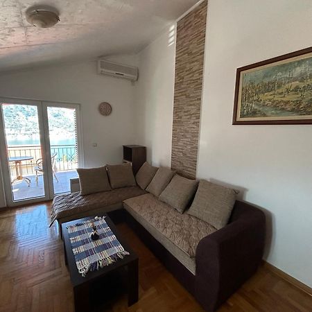 Apartments Lazarevic Kotor Exterior photo